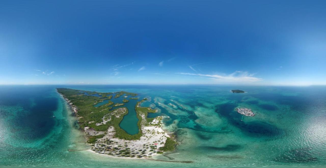 Santa Lova Eco-Hostel Isla Tintipan Tintipan Island Kültér fotó