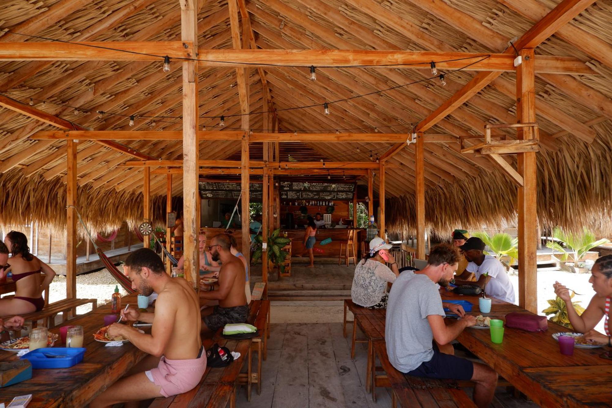 Santa Lova Eco-Hostel Isla Tintipan Tintipan Island Kültér fotó