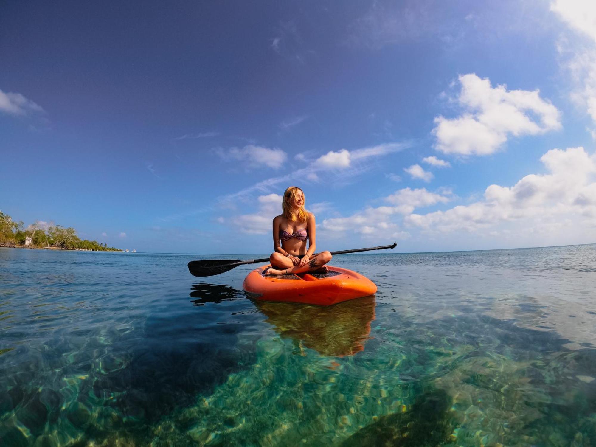 Santa Lova Eco-Hostel Isla Tintipan Tintipan Island Kültér fotó