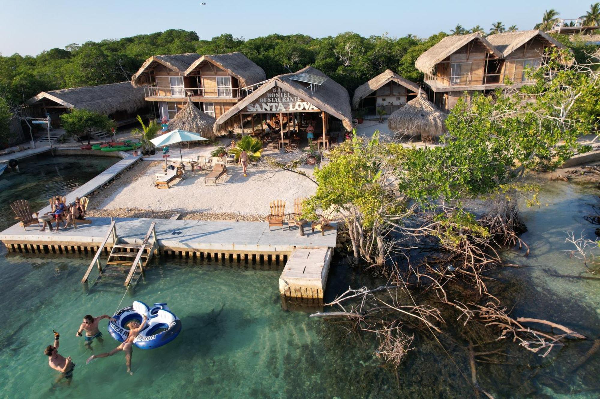 Santa Lova Eco-Hostel Isla Tintipan Tintipan Island Kültér fotó